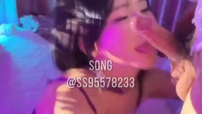 트위터-이벤트 복장으로 남친의 자지를 빨아주는 여자 (쿨걸야동,섹트야동,쇼츠야동,한국야동)